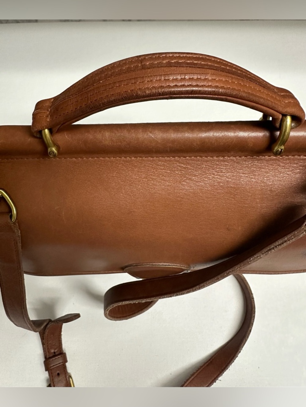 Vintage Coach Leather Willis Satchel in Cognac Brown 9927 - Picture 5 of 16